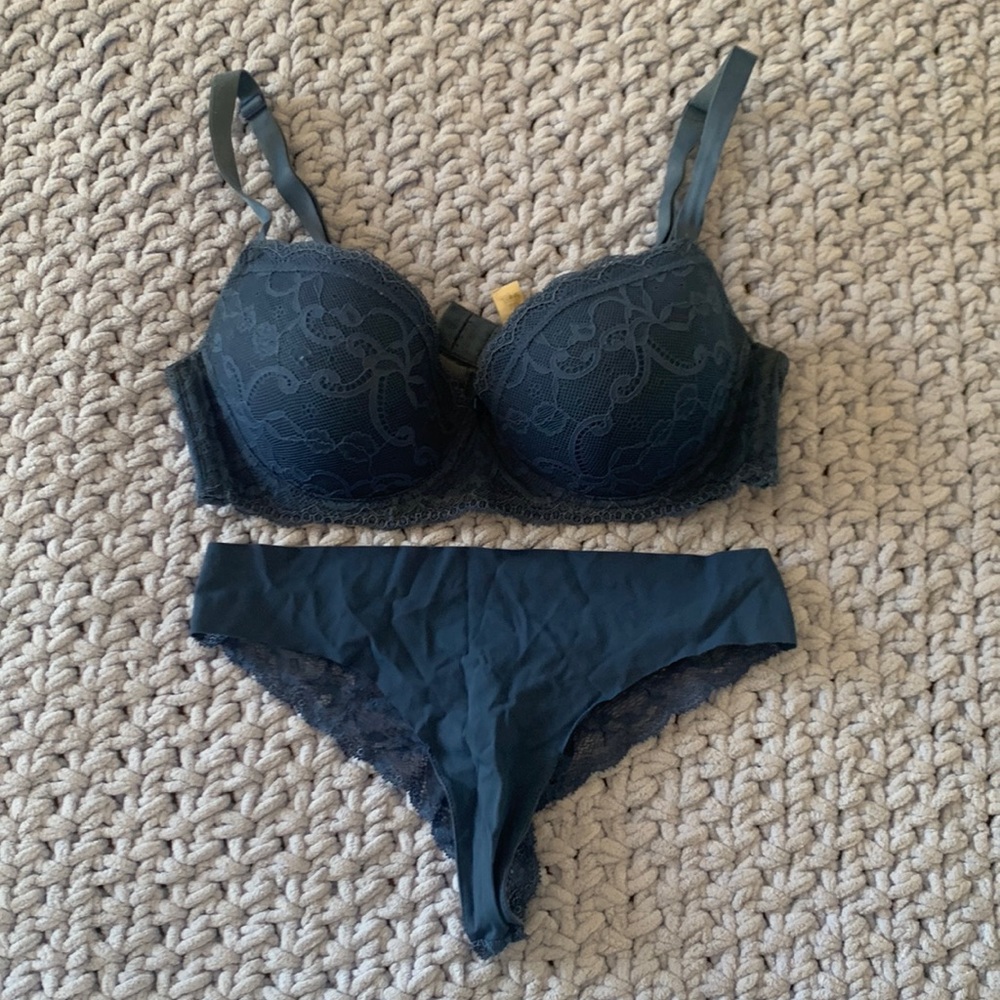Navy blue bra and thong set